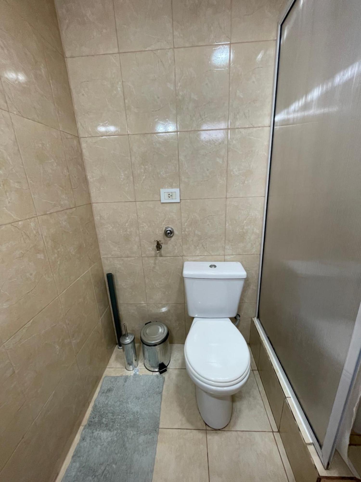 Aura Apartment General Fernandez Oro