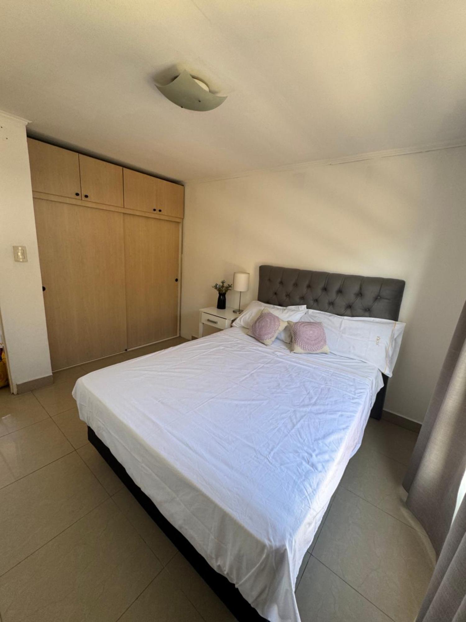 Aura Apartment General Fernandez Oro